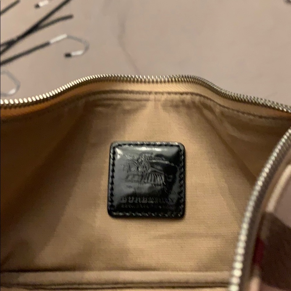 NWOT Authentic Burberry nova check clutch bag - Picture 3 of 3